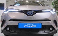 Maskisuoja Toyota C-HR 17-19