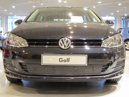 Maskisuoja Vw Golf VII 2012-2016